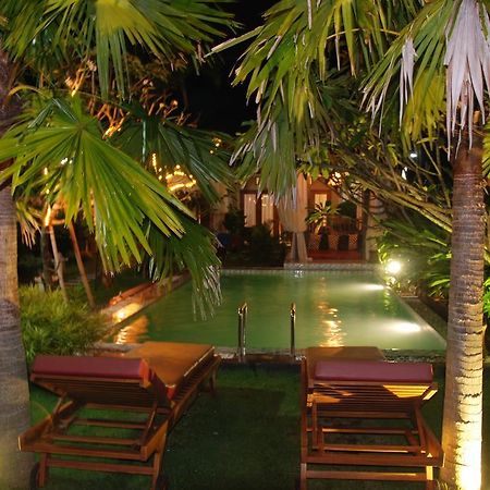 Rosseno Villa Yogyakarta Dış mekan fotoğraf